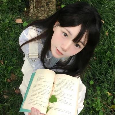 隔楼女孩:我们之间的层距